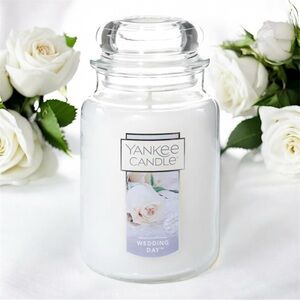 NIB Yankee Candle Wedding Day 22oz Large Jar – Single Wick | Long Burn Time